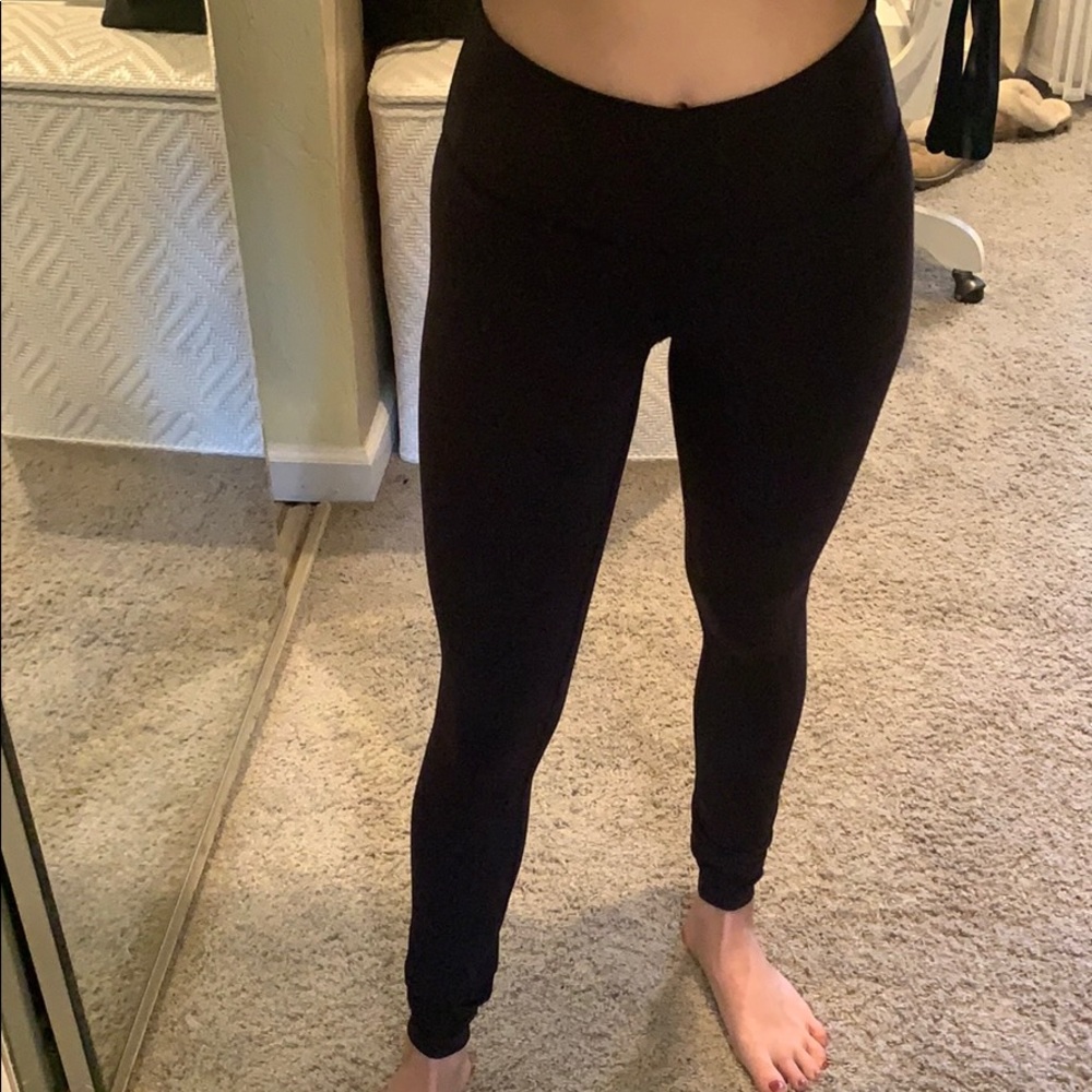 {Lululemon} NWOT long black pants - Picture 4 of 6